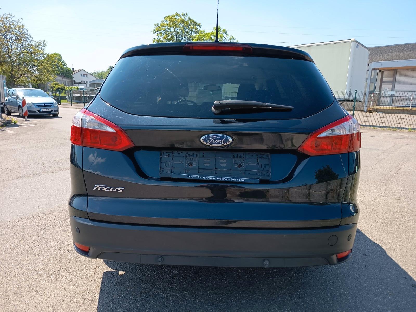 Ford Focus 2013 — photo 6