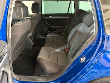 Volkswagen Passat Variant - 8