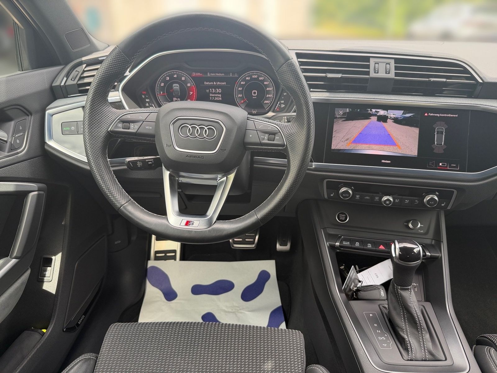 Audi Q3 Sportback quattro S line *AHK*BLACKSTYLE*PANO foto 10