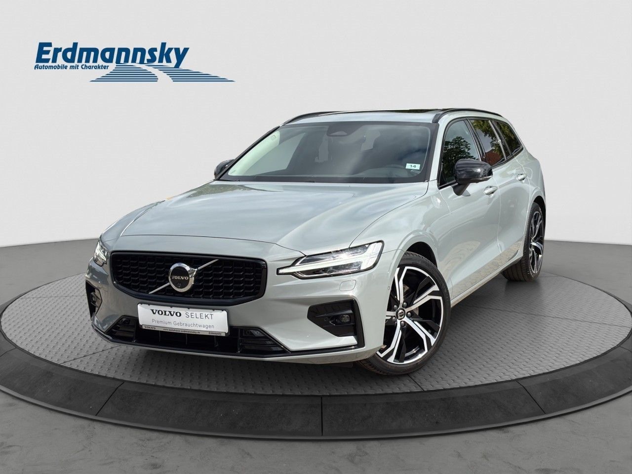 Volvo V60 B4 Plus Dark/Pano/AHK/Business-Paket/19Zoll