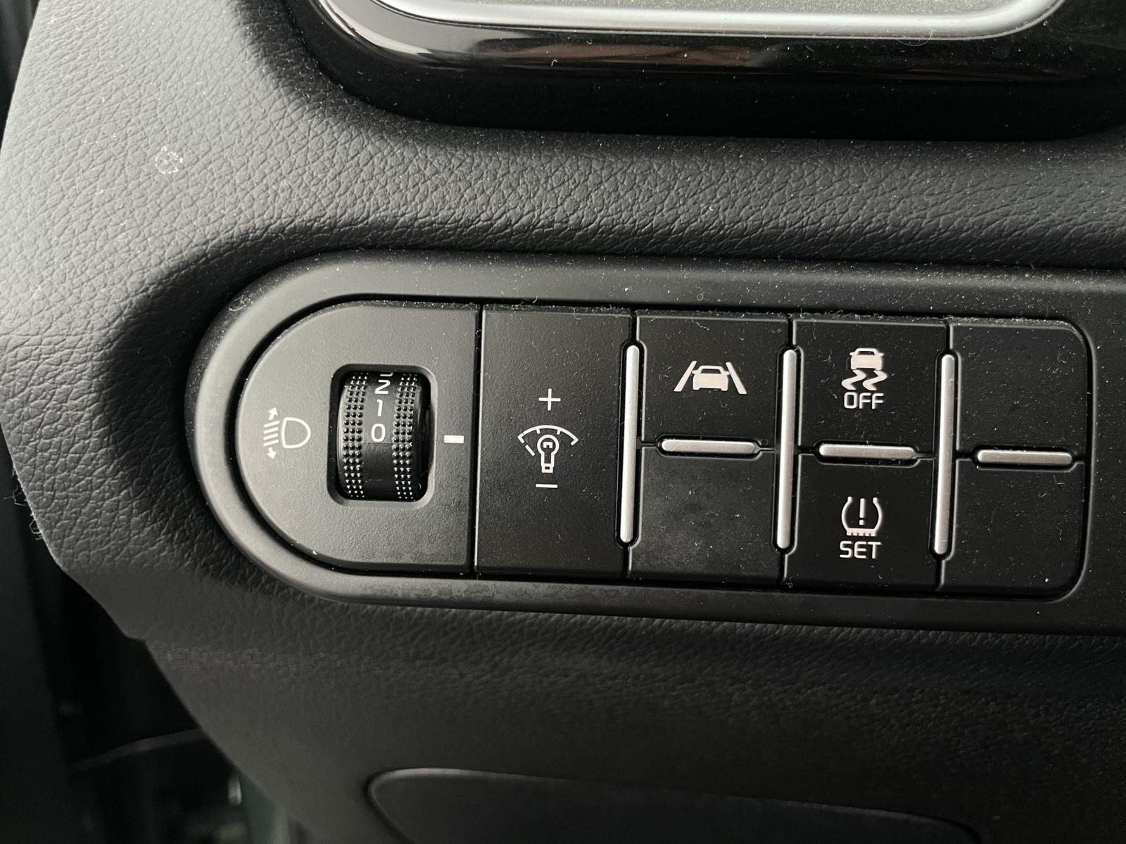 Kia Ceed SW 1.5 T-GDI Gold  *NAVI*LED*SHZ*Kamera*