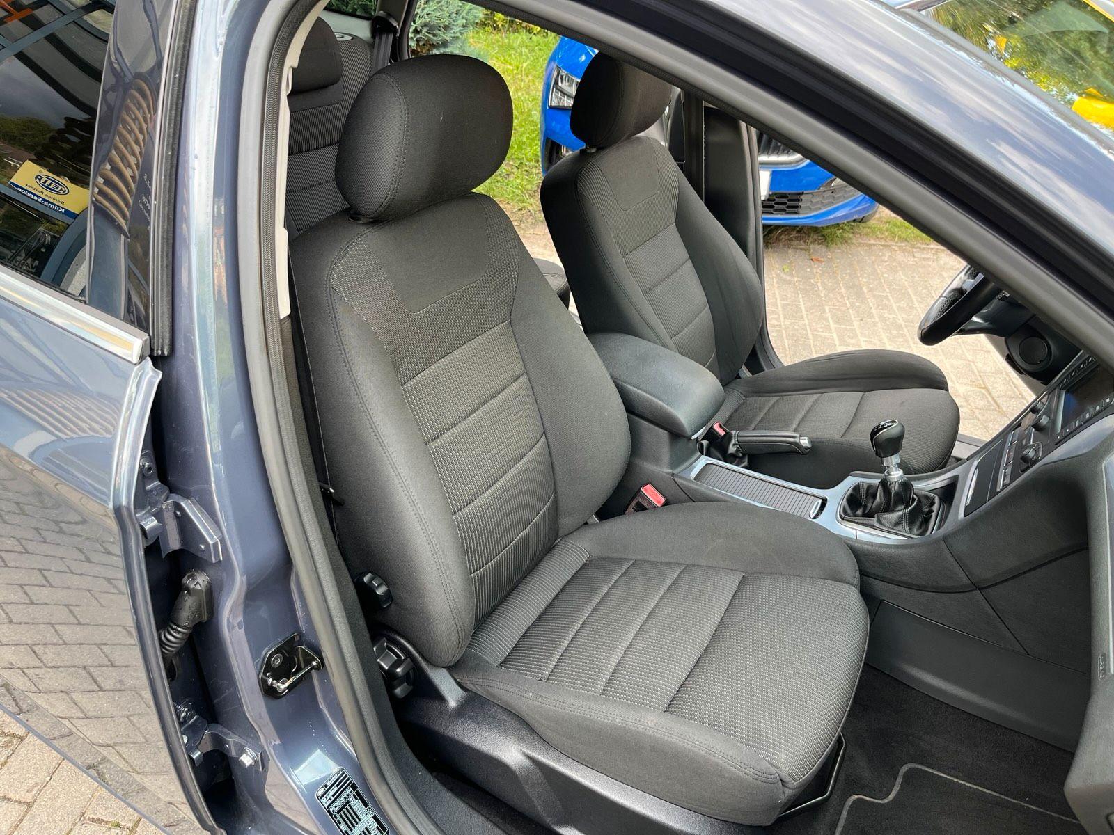 Ford Mondeo 2012 — photo 15