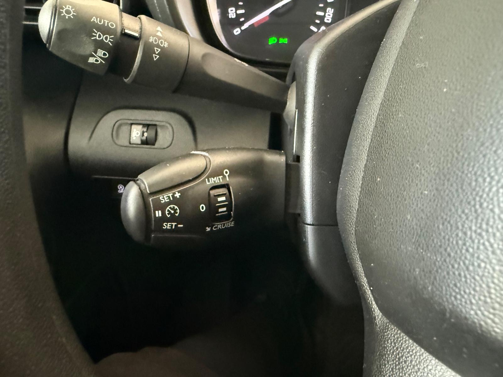 Citroën Berlingo HDI Kasten L1H1 *Kamera/Klima*