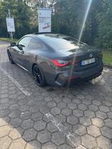 BMW M440i xDrive Coupé  - graue BMW M440