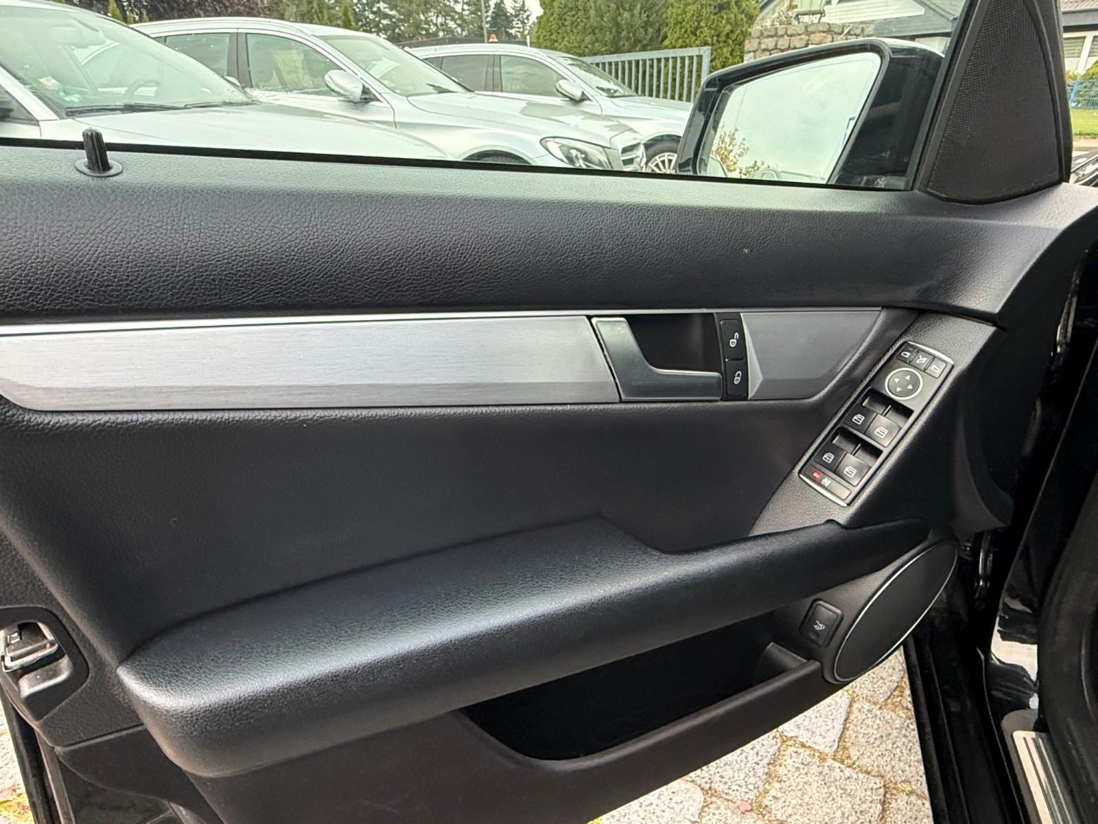 Mercedes-Benz C 180 C Limousine 1,8 CGI BlueEfficiency