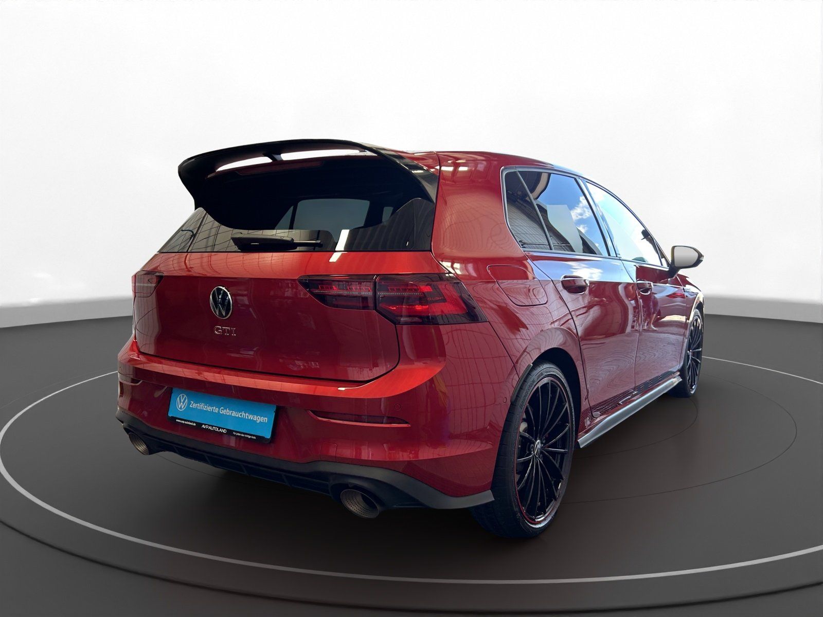 Volkswagen Golf VIII 2.0 TSI DSG GTI Clubsport PANO LED foto 5