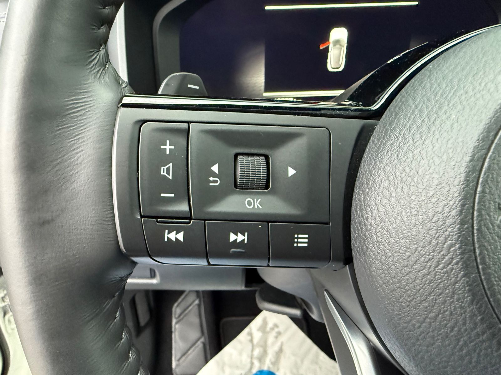 Fahrzeugabbildung Nissan Qashqai Tekna+ - Vollausst., Anh.-Kuppl., BOSE