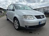 Volkswagen Touran Highline - Volkswagen Touran aus 2006: Highline