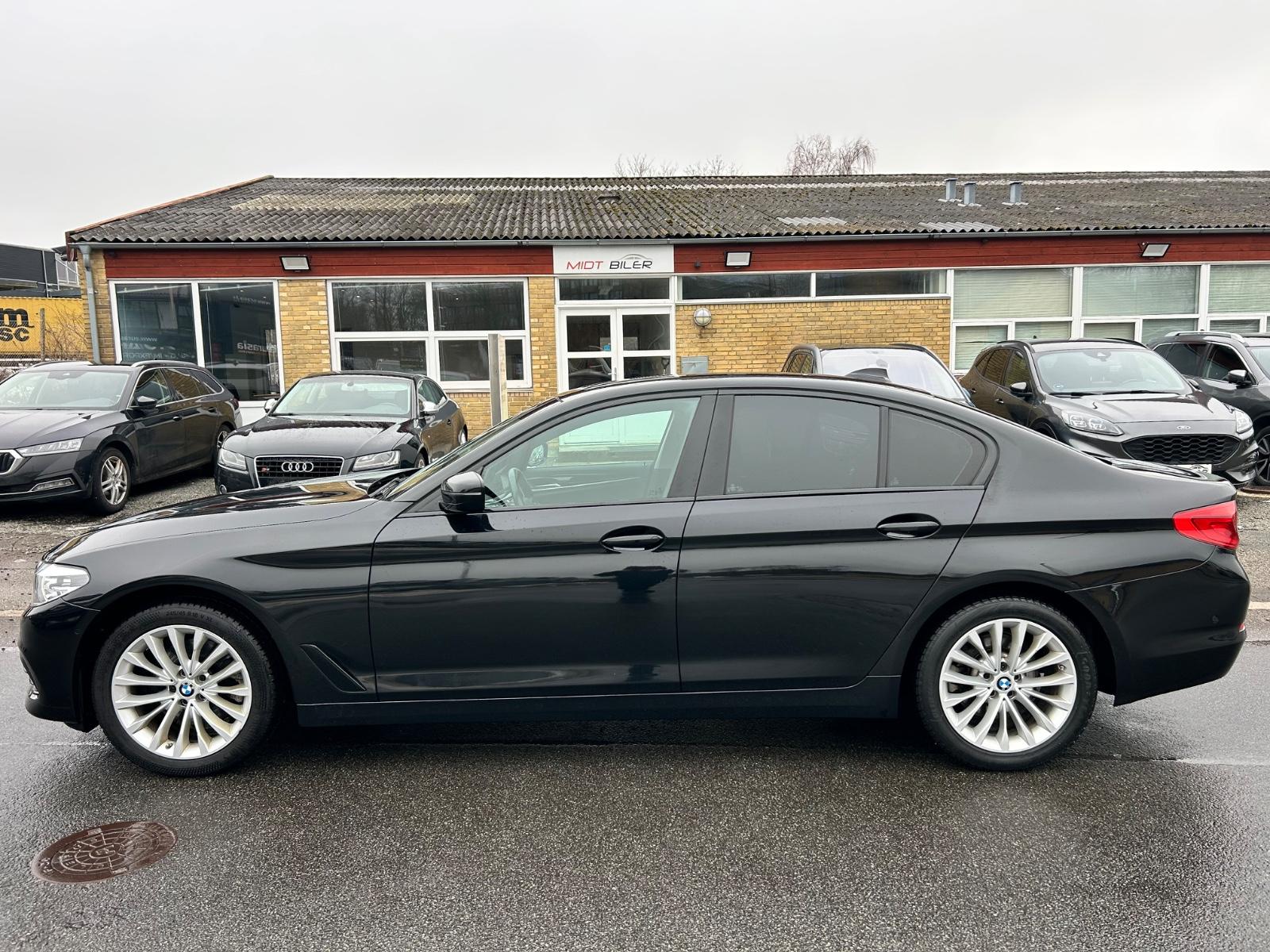 BMW 520d SportLine-Limousine,Camera,digital cookpit!