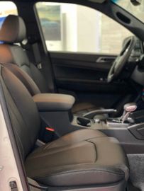 Fahrzeugabbildung Ssangyong MUSSO **BLACKLINE**FINANZIERUNG**