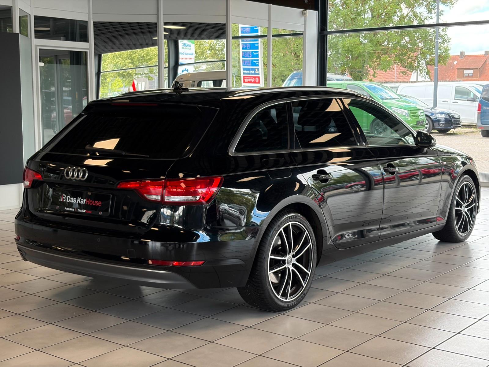 Audi A4 Avant 2..0 TDI S Line sport plus · Virtual