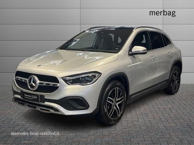 Mercedes-Benz GLA 200 Automatic 4Matic Sport Plu