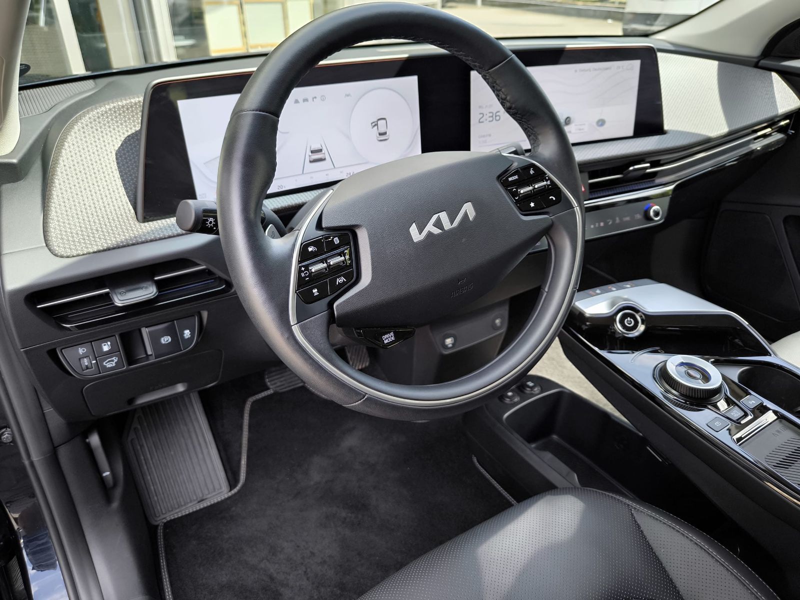 Fahrzeugabbildung Kia EV6 2WD NAVI+LED+SHZ+KAMERA+DAB+ACC+19"