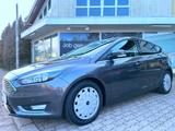 Ford Focus Lim. Titanium 1,5 Ltr. Navi Klima Pdc Eur6 - Ford Focus mit Diesel-Antrieb: 1.6