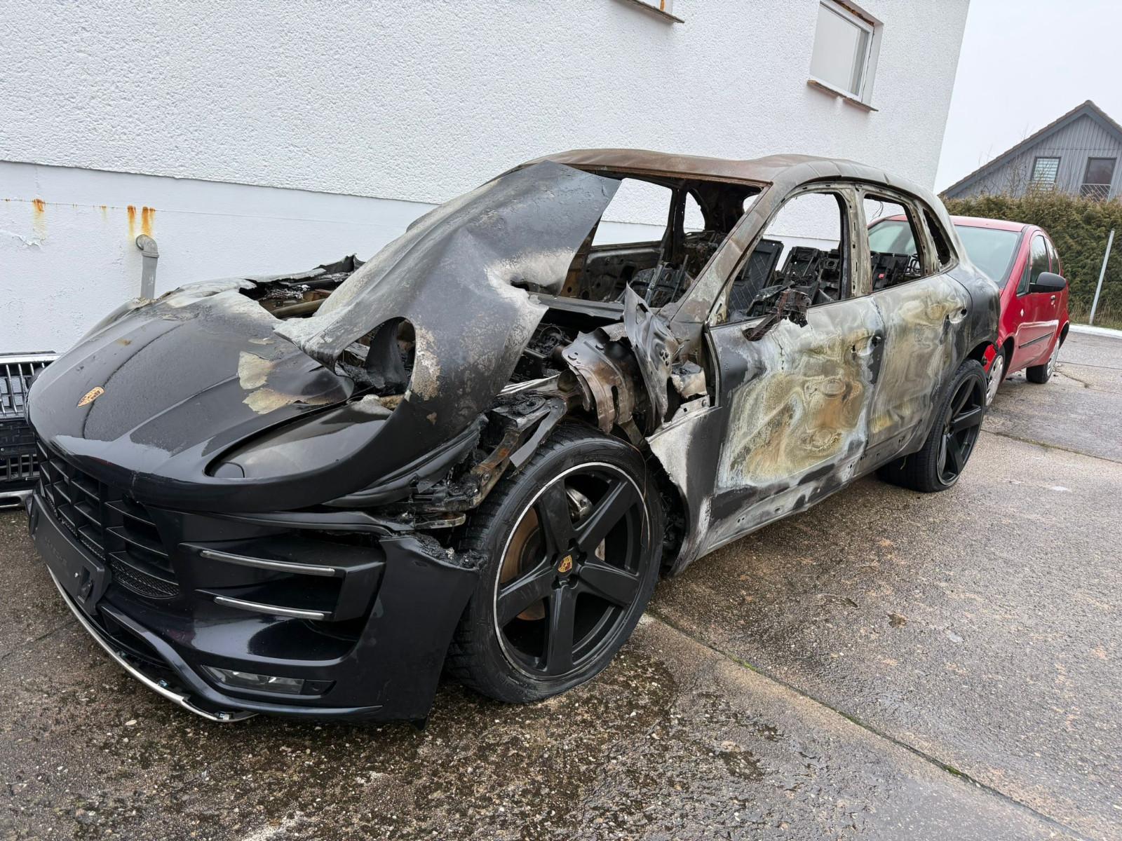 Porsche Macan S Deutsches Auto Papiere ok