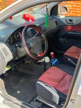 Hyundai Getz 1.1  TÜV neu  130.000 km  ... - Hyundai Getz in Hamburg