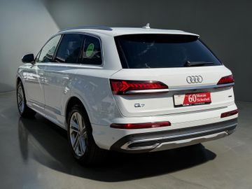 Audi Q7 - 11