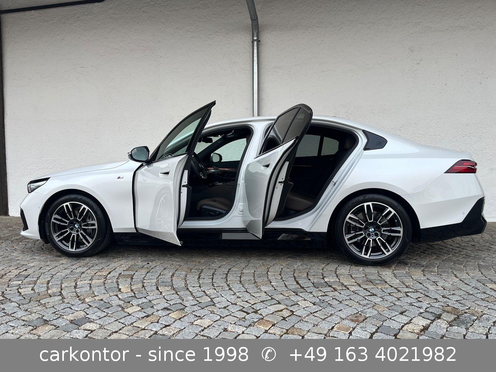BMW i5 eDrive40 *M SPORTPAKET*PANO*BELÜFTUNG*MWST*