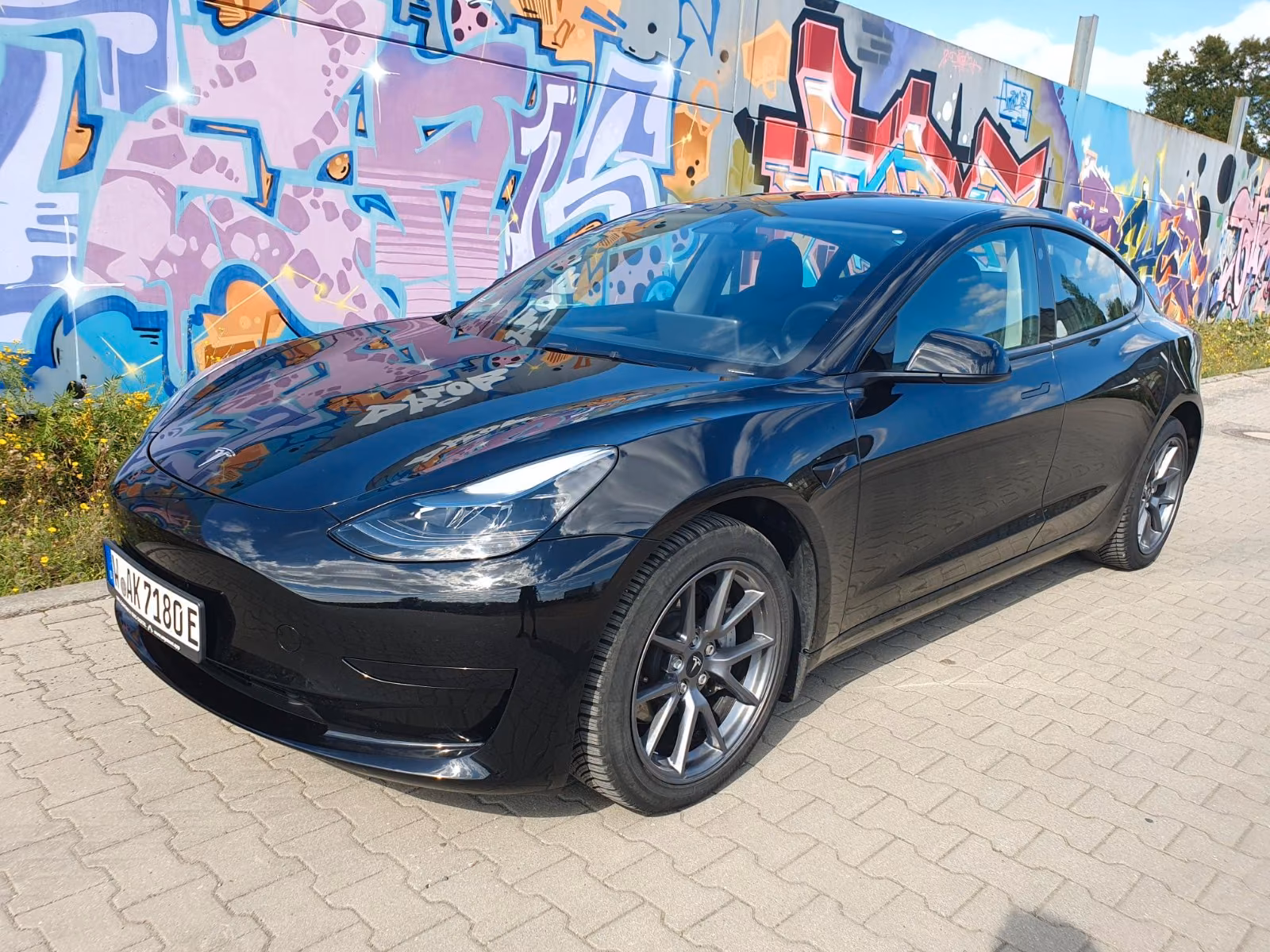 Tesla Model 3 Basis RWD, Allwetterreifen