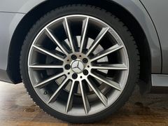 MERCEDES-BENZ E 53 AMG 4Matic+ /  TOP AUSTATT. / 457 PS / 4x4