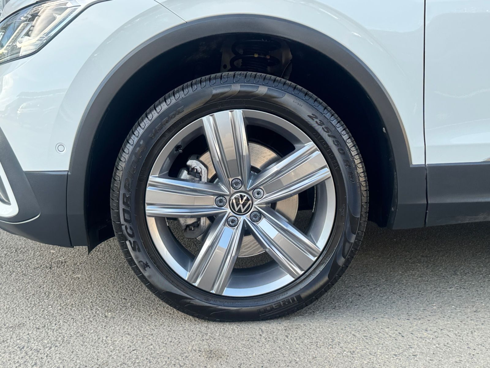 Volkswagen Tiguan Allspace Move 2.0TDI 4M AHK MATRIX HUD foto 4
