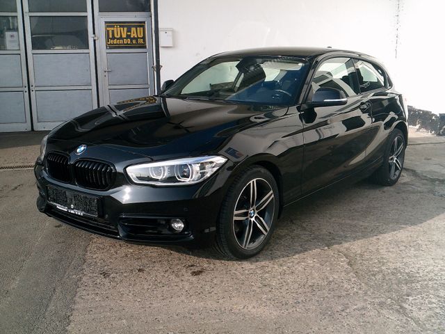 BMW 118d Sport Line 3-trg. LED Sportsitze NAVI PDC