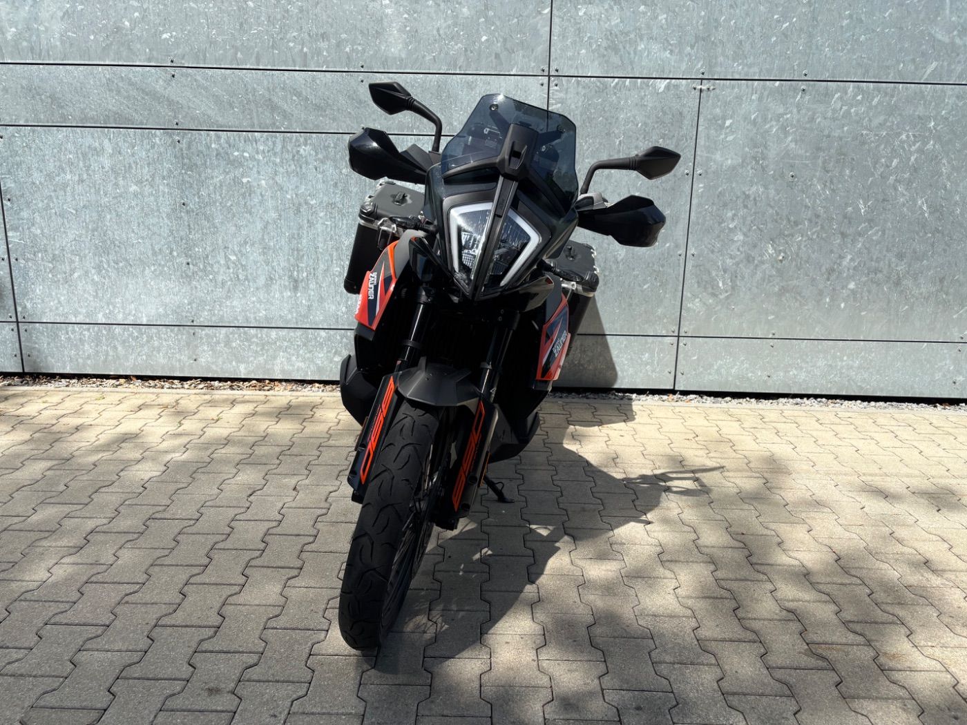 Fahrzeugabbildung KTM 890 Adventure Kofferset Quickshifter Tempomat
