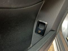 MERCEDES-BENZ E 250 CGI BE /205PS/  NUR 69.tKM / GARANTIE