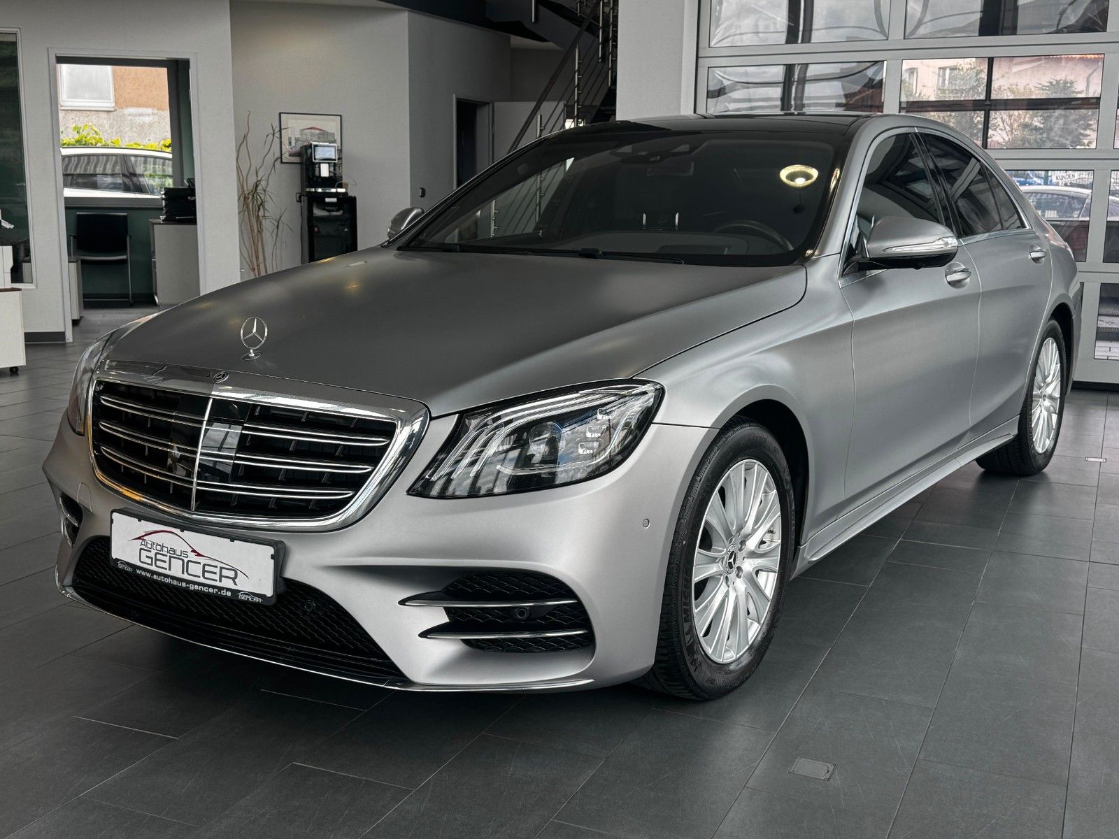 MERCEDES-BENZ S 400 d 4Matic"LED/Burmester/Panorama/360°/HUD"