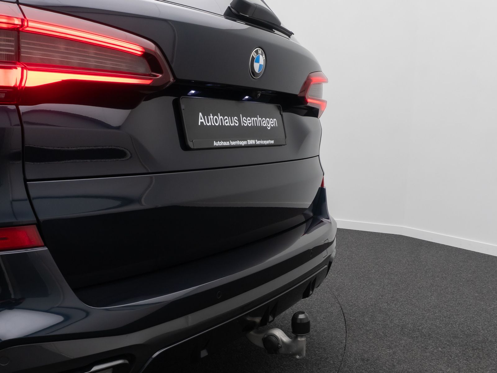 Fahrzeugabbildung BMW X5 xD40d M Sport 360° Laser Panorama H/K ACC 22"