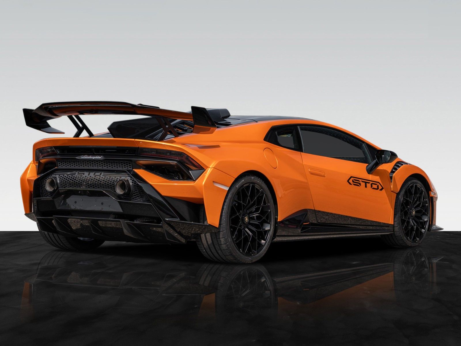 Lamborghini Huracán STO Full Exterior Carbon Pack Lift foto 4