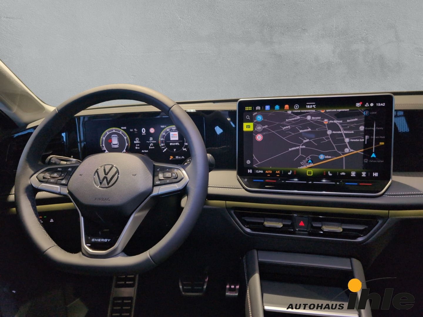 Volkswagen Tiguan 1,5 eTSI DSG Energy Gar.2030 NAVI R-KAMER foto 5