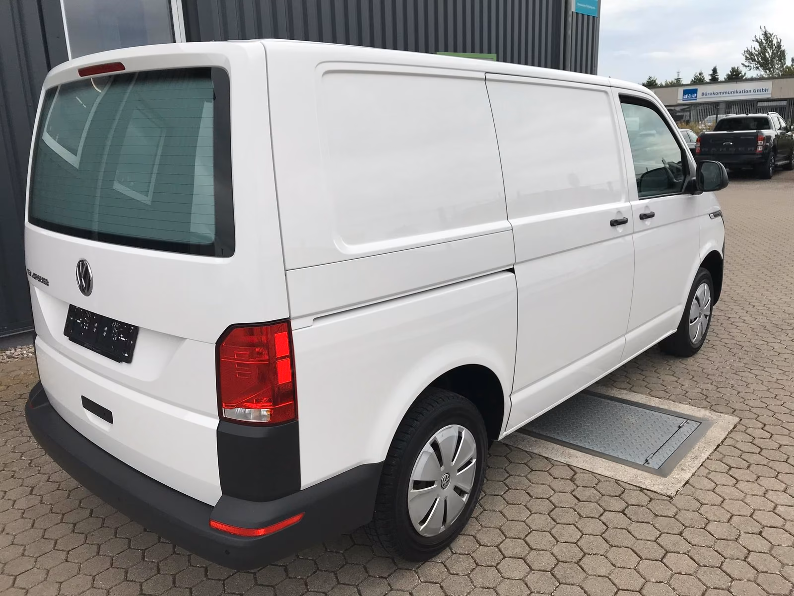 Volkswagen T6 Transporter 6.1 Kastenwagen T6.1 2.0 TDI Kast..., миниатюра 4