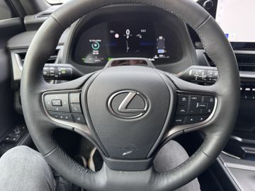 Lexus UX - 11
