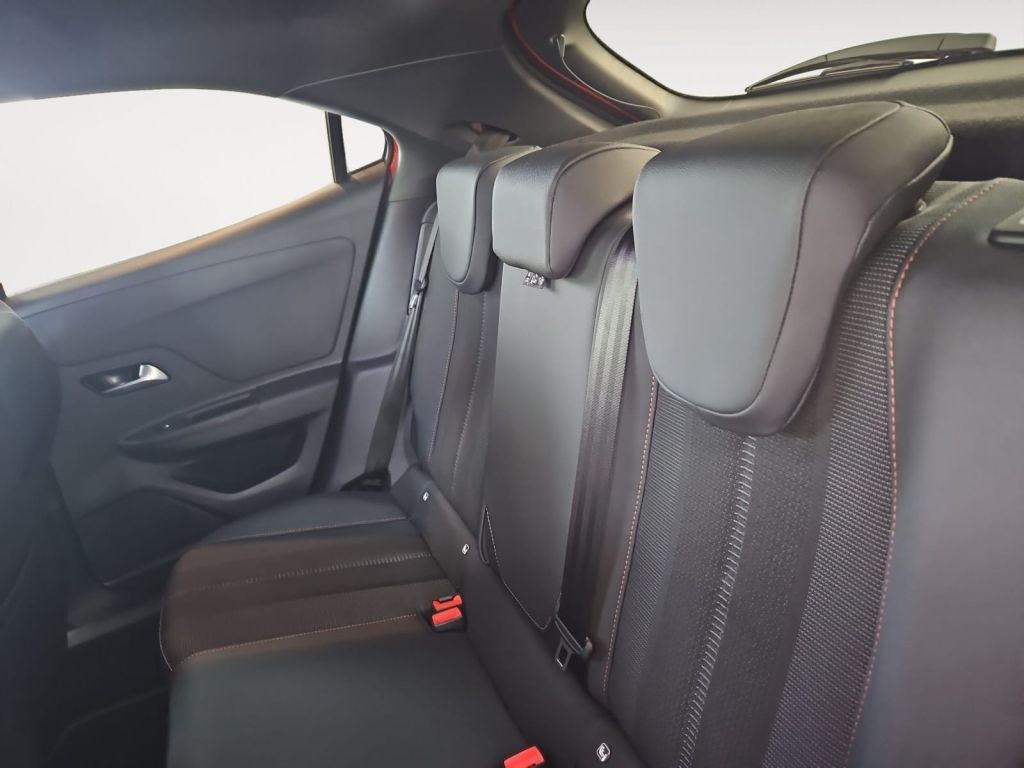 Fahrzeugabbildung Opel Mokka 1.2 DI Turbo Yes