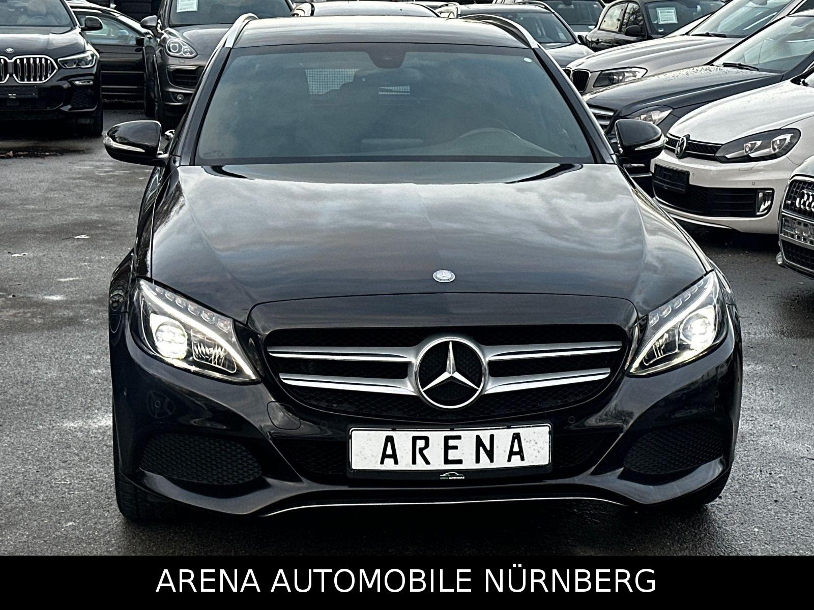 Mercedes-Benz C180 T CGI Automatik*Xenon*Navi*Kamera*Ahk*Alu