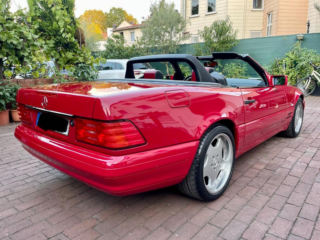 Mercedes-Benz SL 320