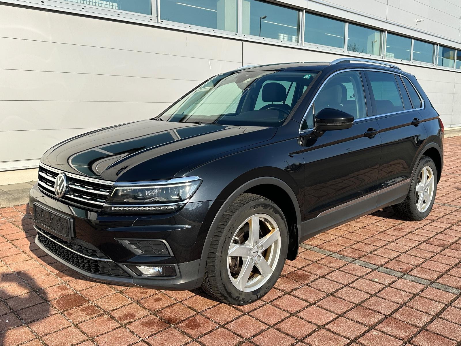 Volkswagen Tiguan Highline 4Motion DSG Virtual ACC LED Xeno