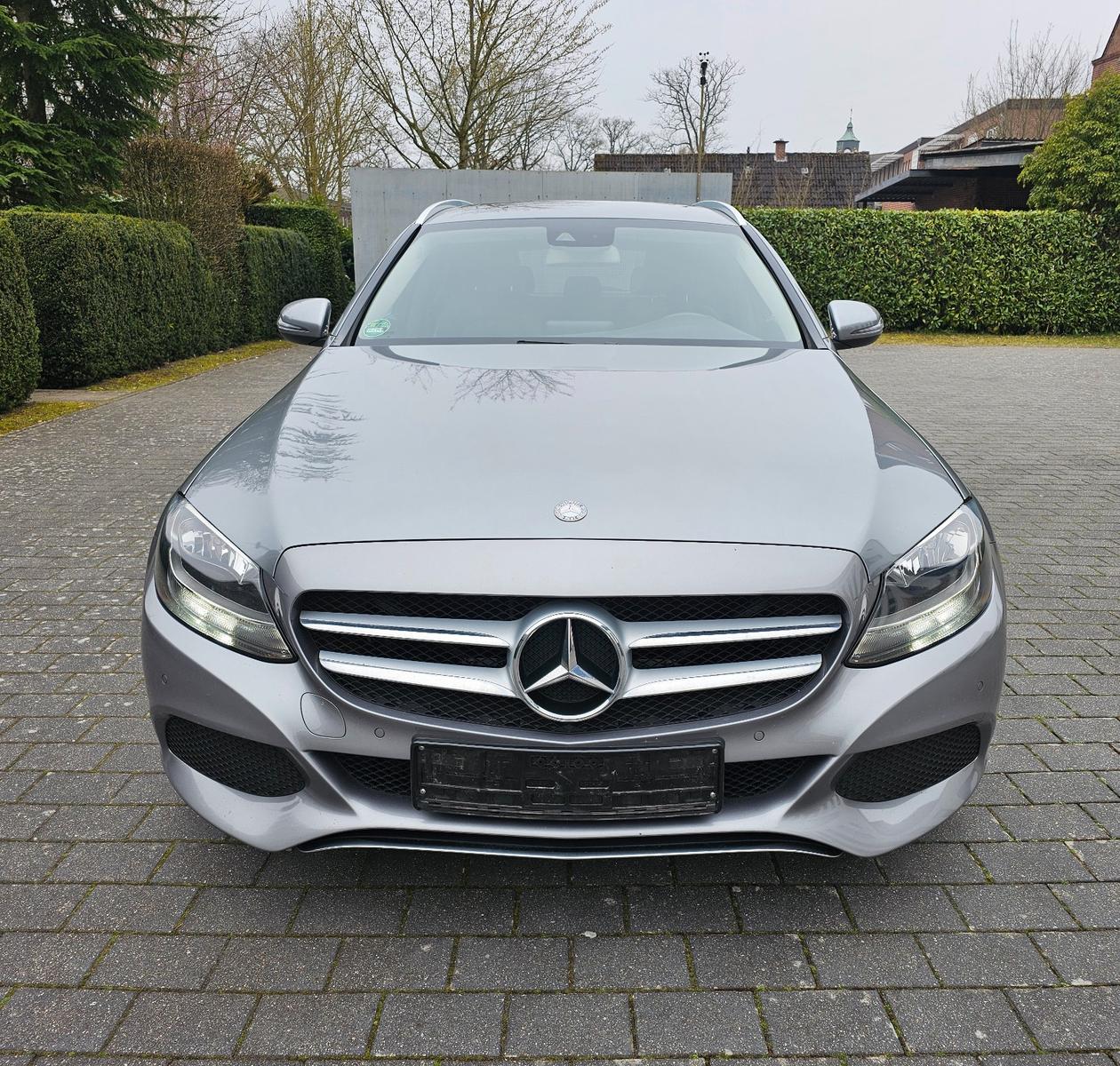 Mercedes-Benz C 220 T BlueTec Avantgard Teil-Leder Navi Tempo.