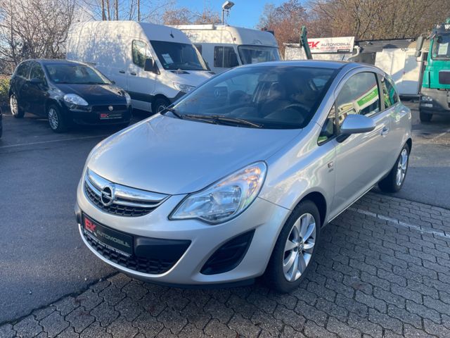 Opel Corsa D Active   Motor 1,4 Ltr. PDC SHZ