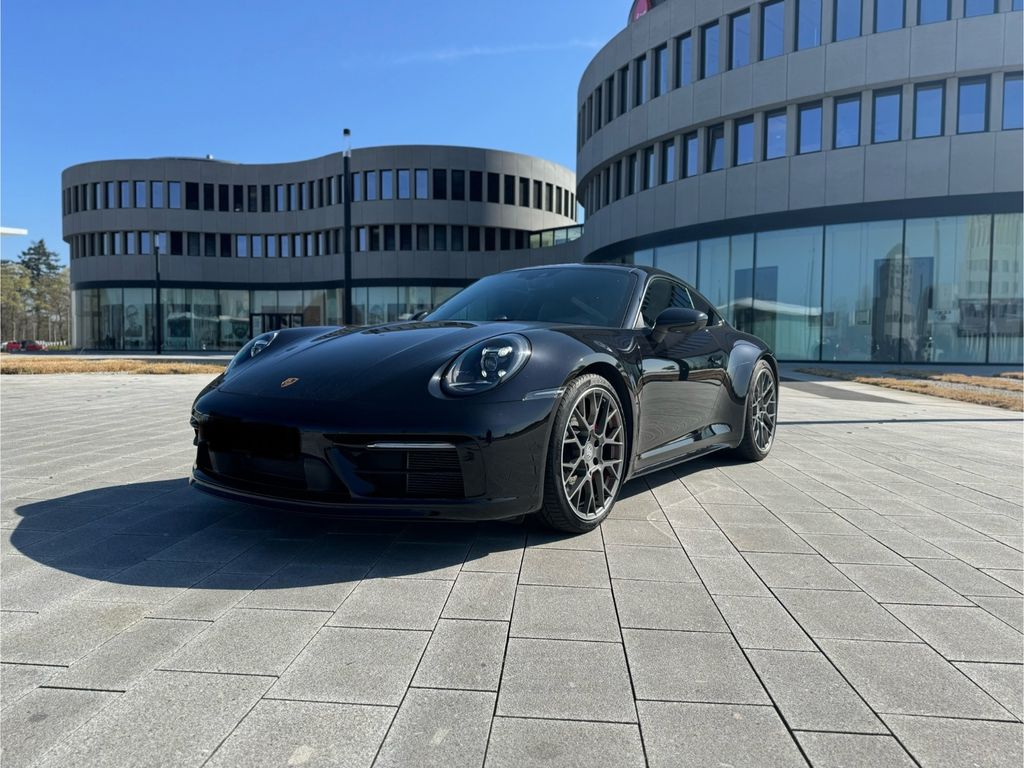Porsche 992