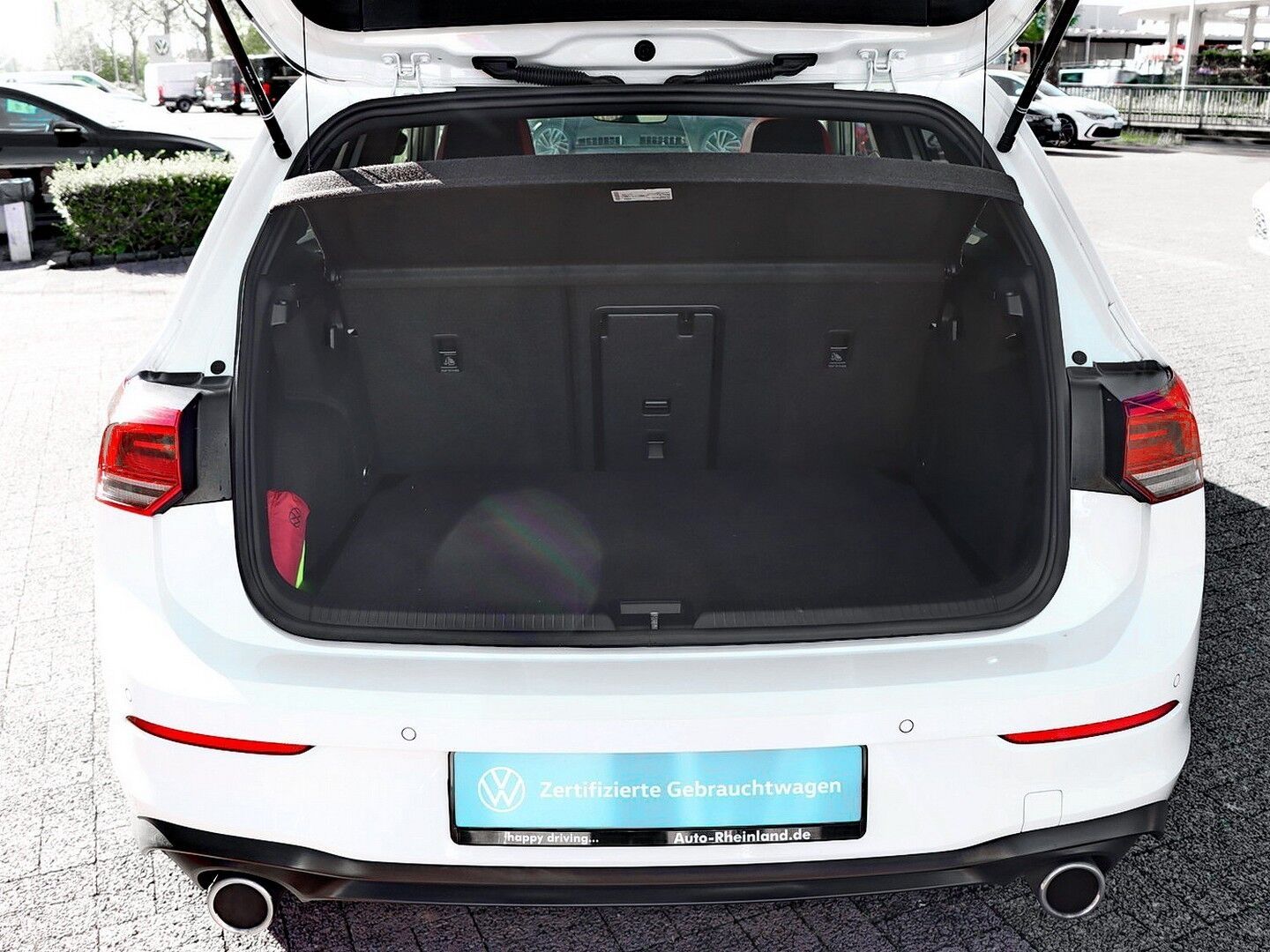 Volkswagen Golf GTI VIII 2.0 TSI OPF DSG PANO LED PDC SITZH foto 5