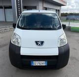 Peugeot Bipper Tepee 1.4 HDi 70CV Outdoor - weiße Peugeot Bipper Tepee