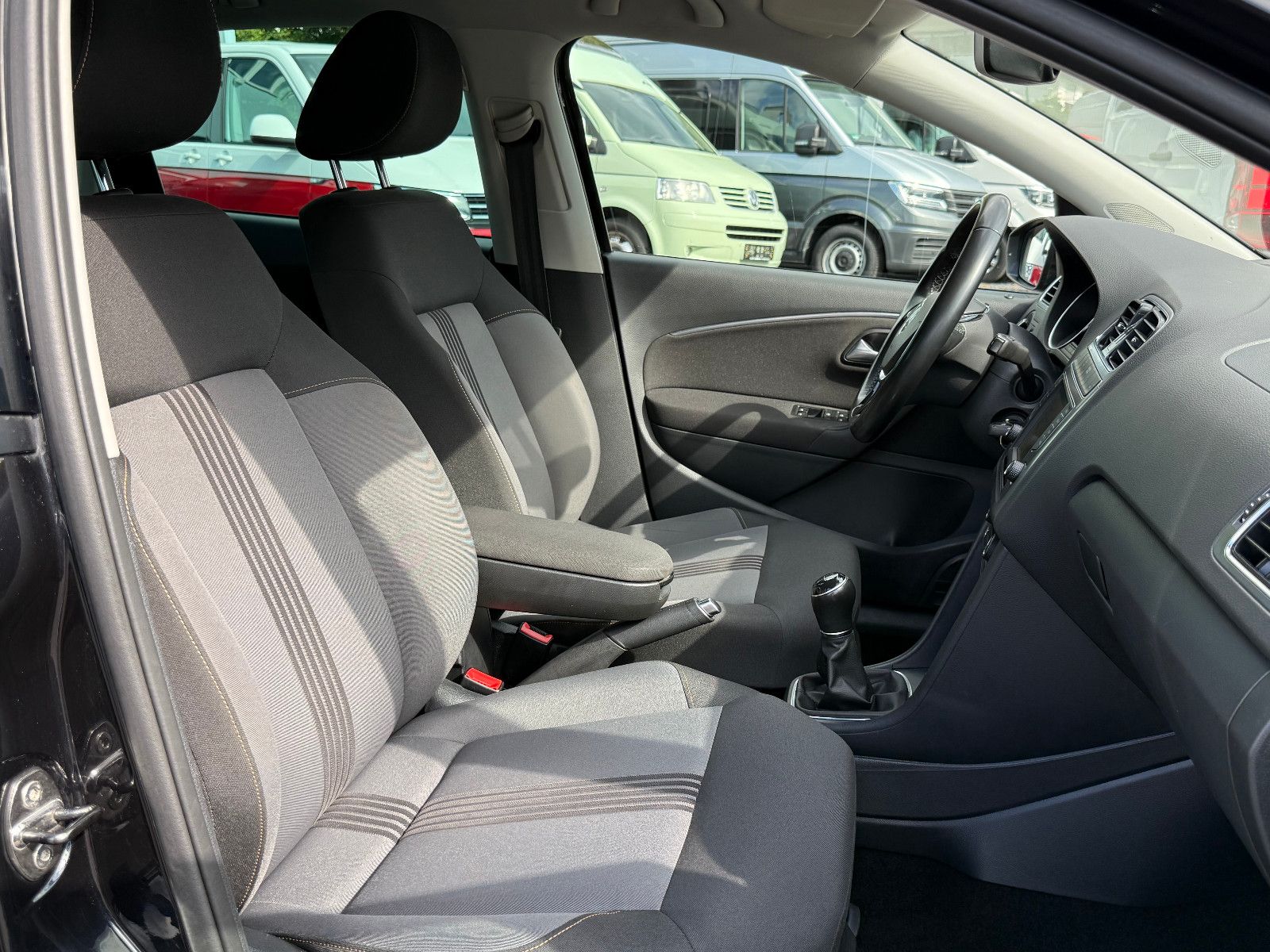 Fahrzeugabbildung Volkswagen Polo V Allstar 1.4 TDI Start-Stopp GRA Navi SHZ