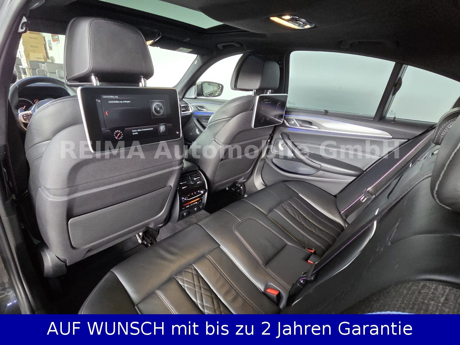 Fahrzeugabbildung BMW M550 i xDrive, Pano, LED, HUD, Massage