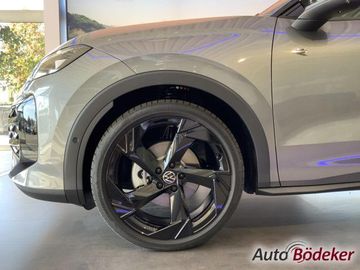 Volkswagen T-Roc R-Line 1.5 l eTSI OPF 110 kW (150 PS) Navi
