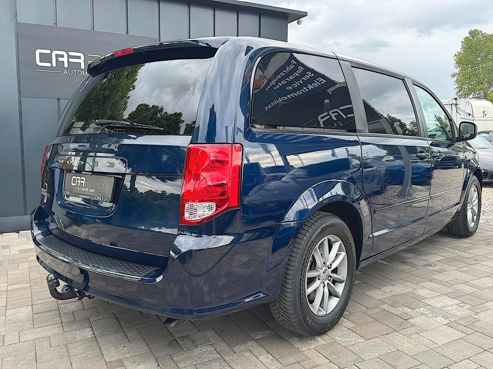 Fahrzeugabbildung Dodge Grand Caravan 3.6 V6 LPG *7Sitze*Kamera*TÜV NEU