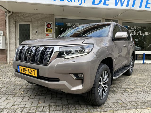 Toyota Land Cruiser Land Cruiser 2.8 D-4D-F 240 PK MARG