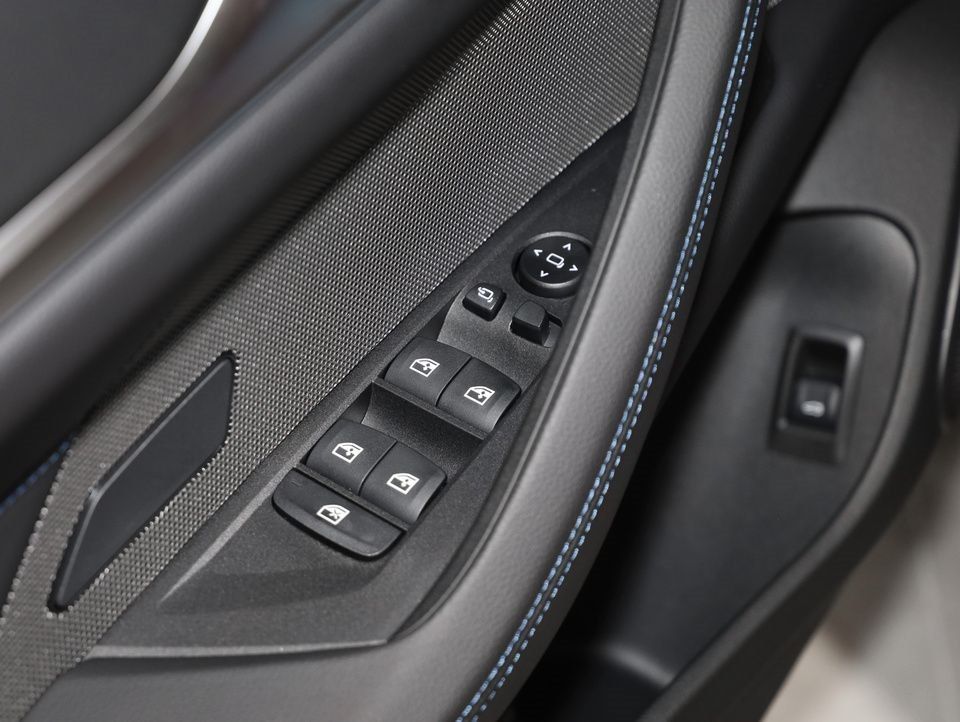 BMW i4 - Bild 14