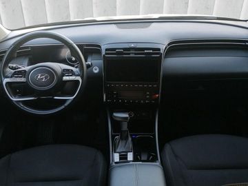 Hyundai TUCSON - 8